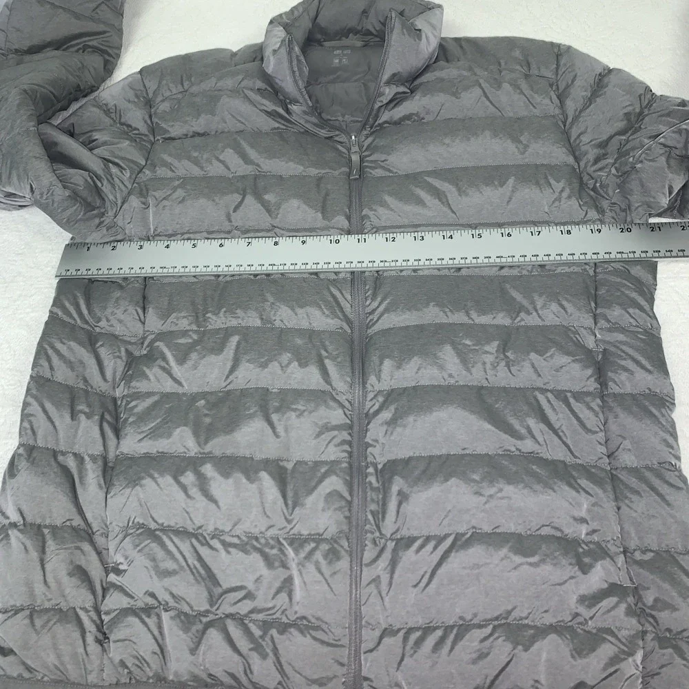 Uniqlo Ultra Light Down Ladies Puffer Jacket – Light Gray – Size Medium Packable